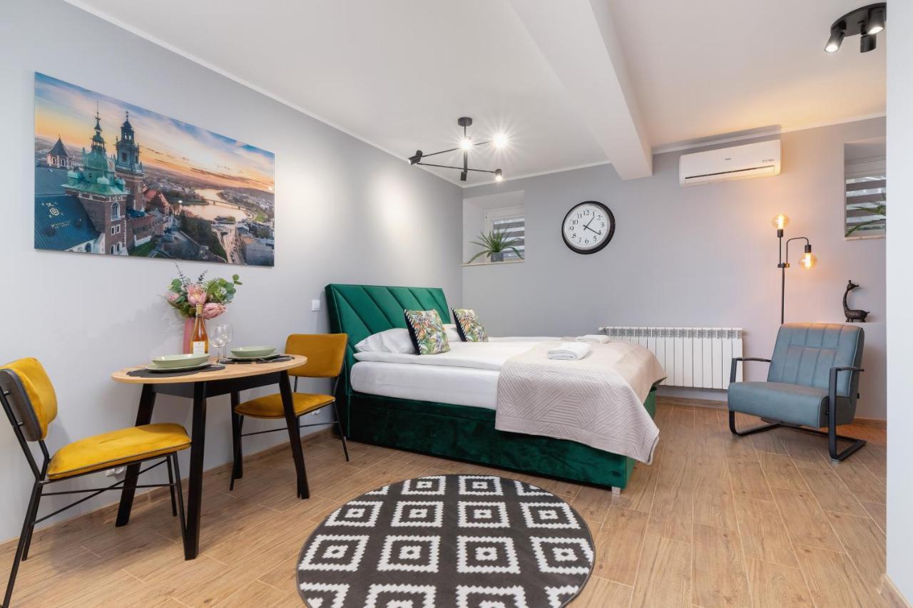 Underground Apartments Kielecka Rondo Mogilskie By Noclegi Renters Cracovia Esterno foto