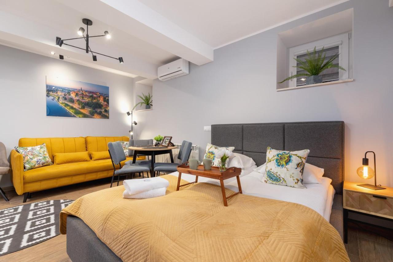 Underground Apartments Kielecka Rondo Mogilskie By Noclegi Renters Cracovia Esterno foto