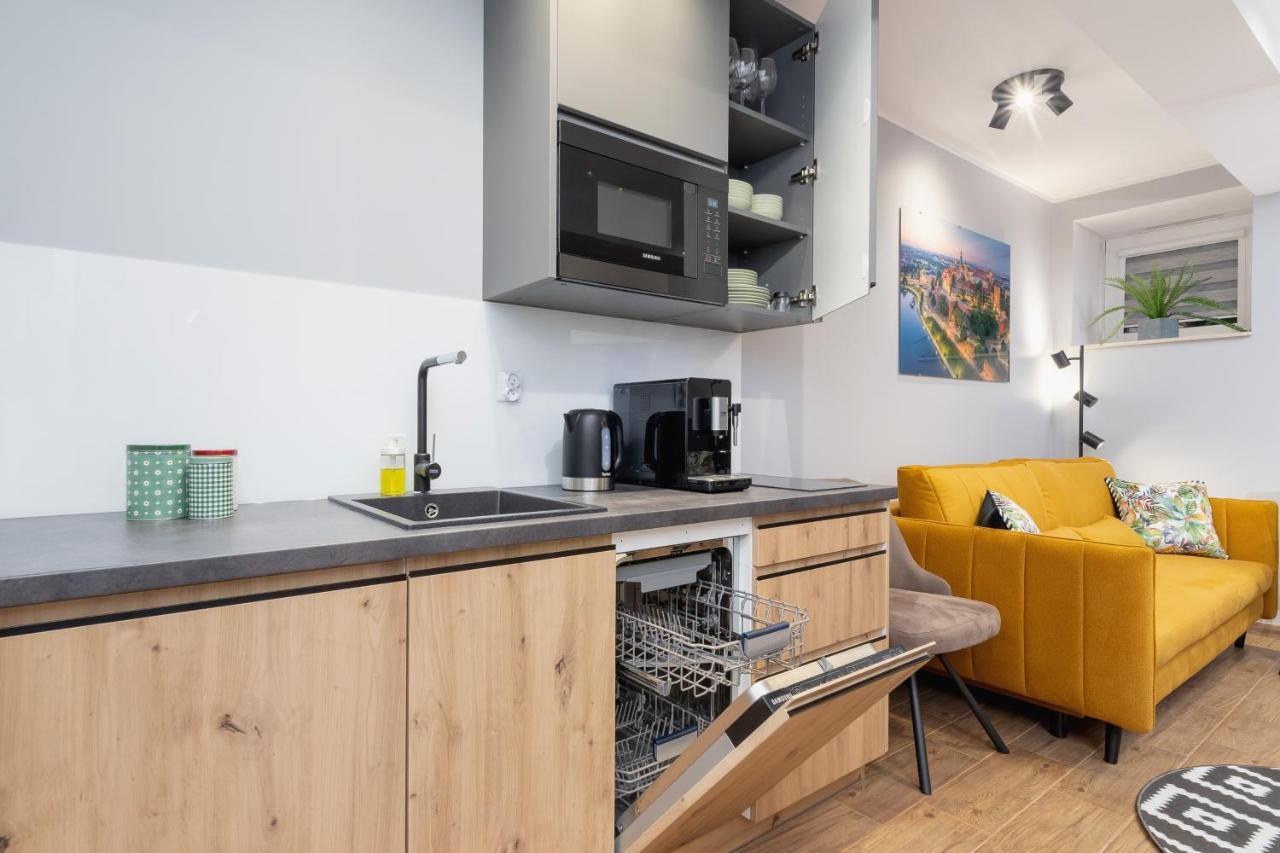Underground Apartments Kielecka Rondo Mogilskie By Noclegi Renters Cracovia Esterno foto