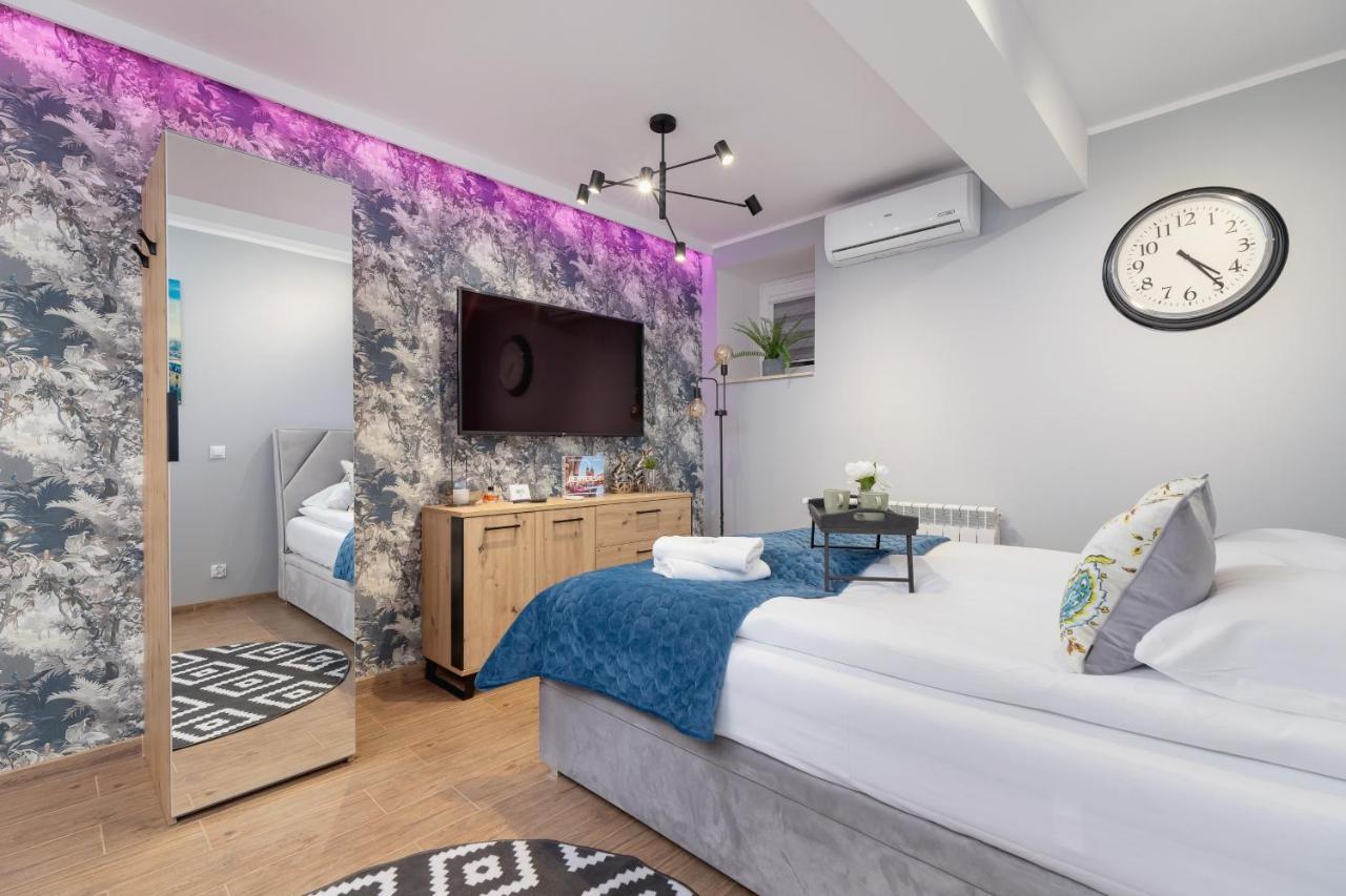 Underground Apartments Kielecka Rondo Mogilskie By Noclegi Renters Cracovia Esterno foto
